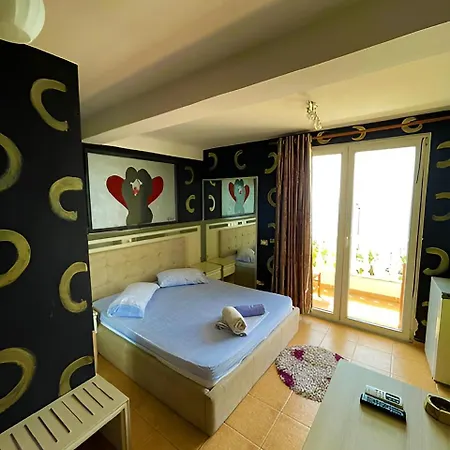 Hotel Nacional 3*